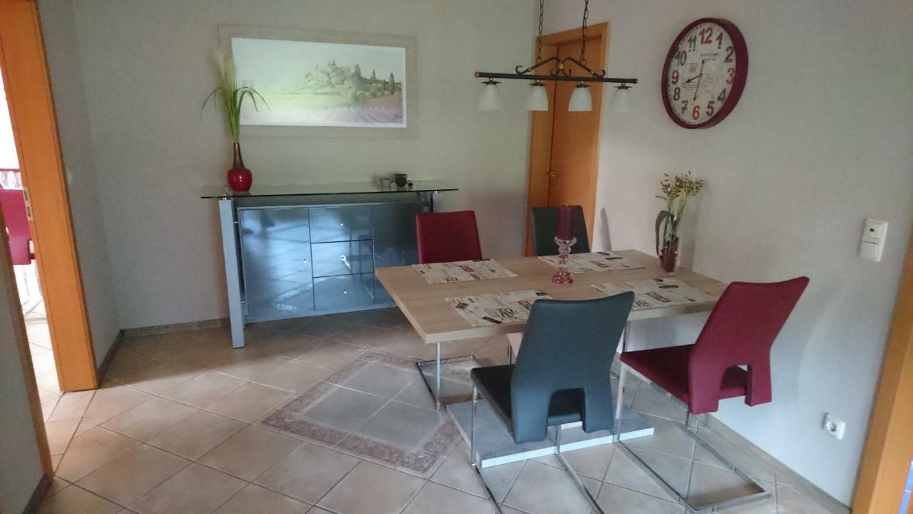 Ferienwohnung Blumenland エクスタータール エクステリア 写真